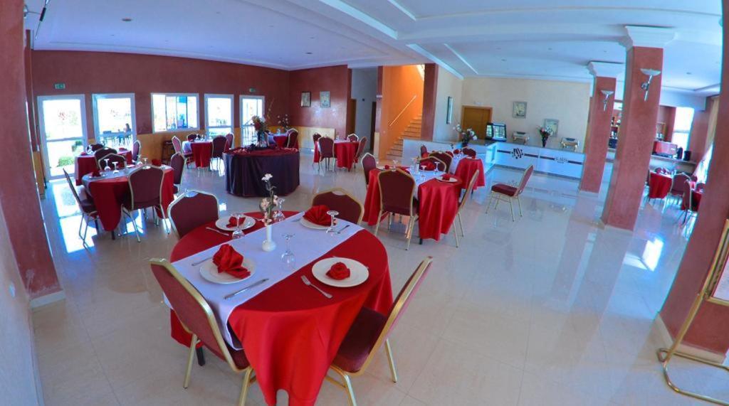 Hotel Al Akha Sidi Harazem Kültér fotó