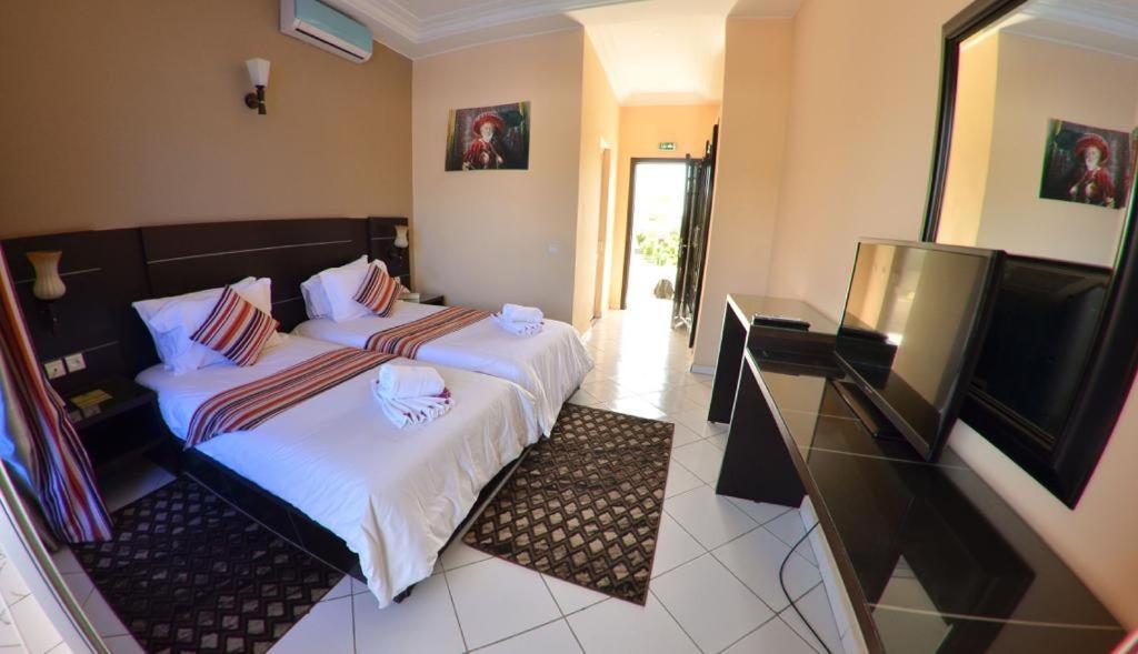 Hotel Al Akha Sidi Harazem Kültér fotó